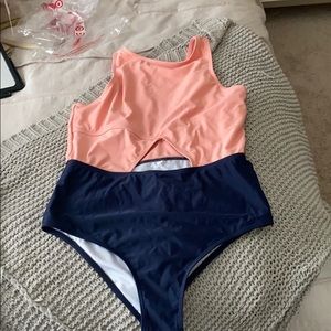 swim suit from cupshe